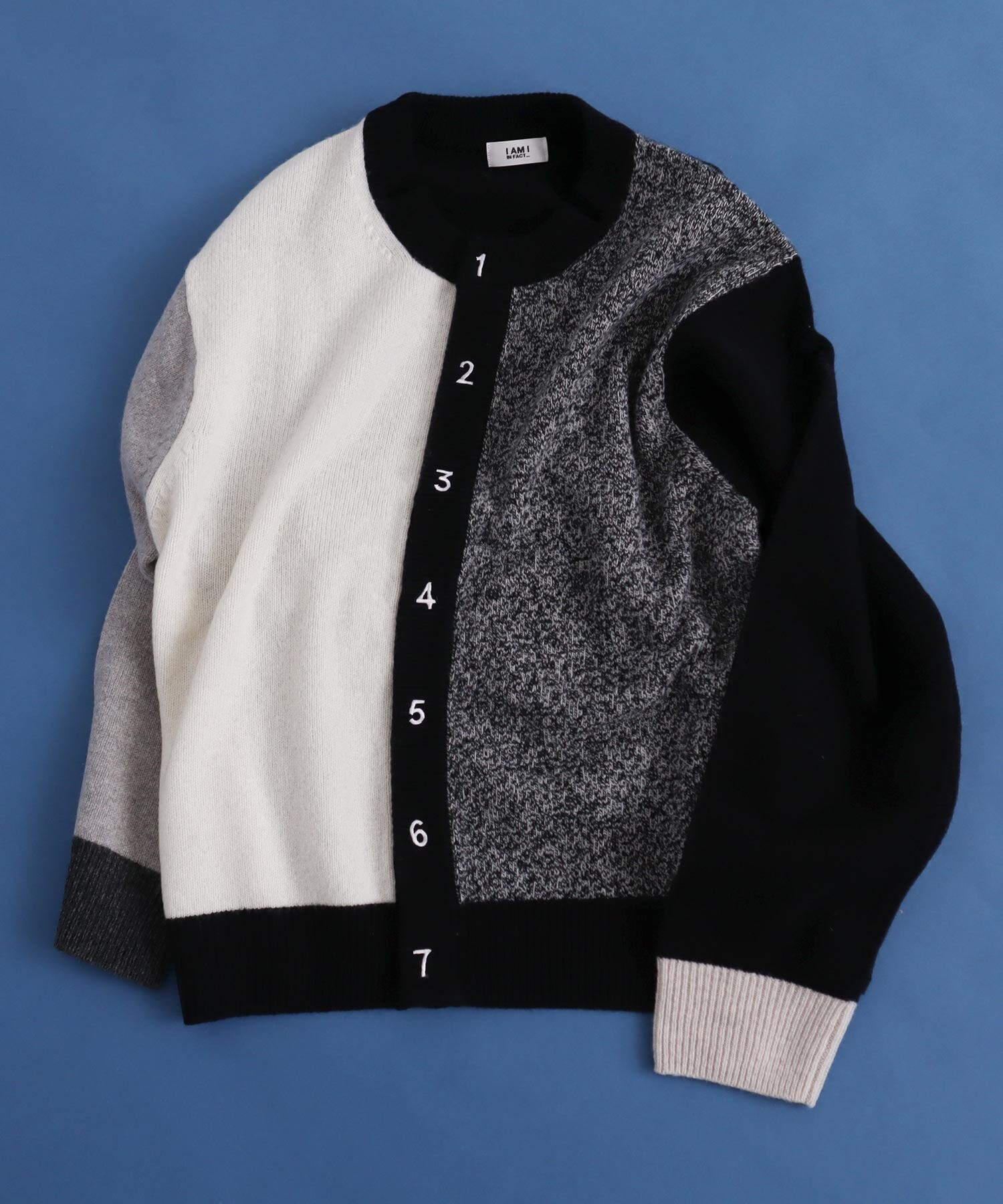 AMBIDEX Store 数字刺繍 クルーカーディガン(F グレー): l'atelier du