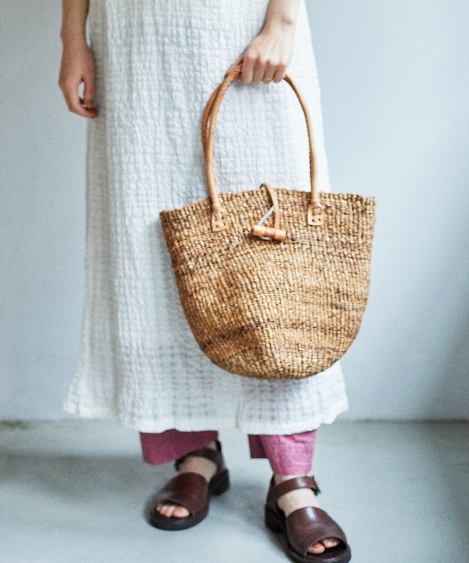 AMBIDEX Store △○レザー サンダル(23 コゲチャ): bulle de savon