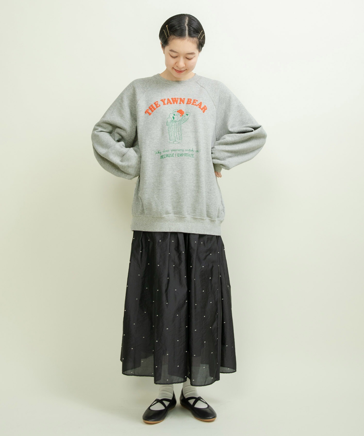 AMBIDEX Store ○30/10裏毛 眠たいくまプリントスウェット(F キナリ