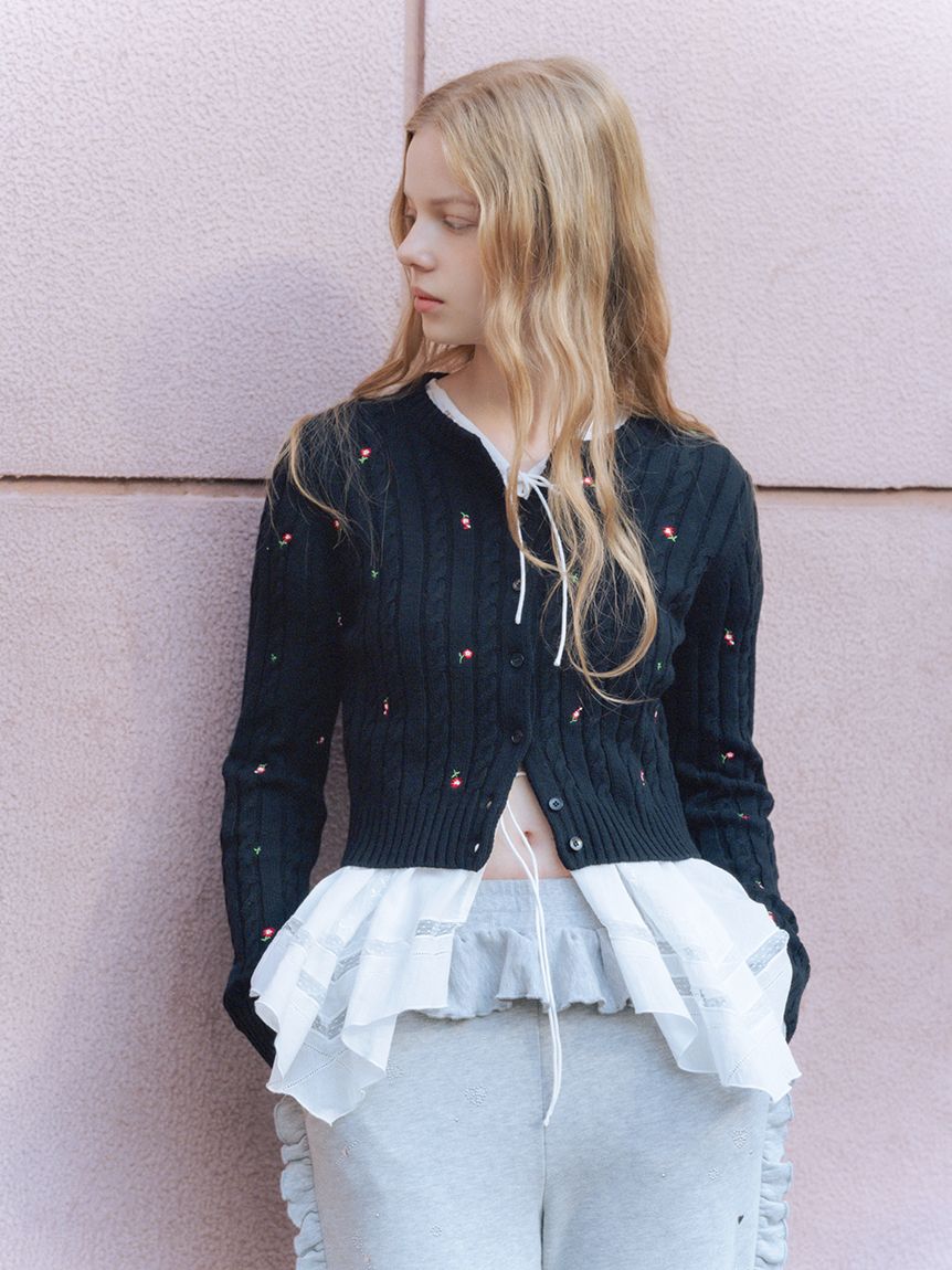 フラワー刺繍ケーブルカーディガン(ニット)｜トップス｜FURFUR（ファー