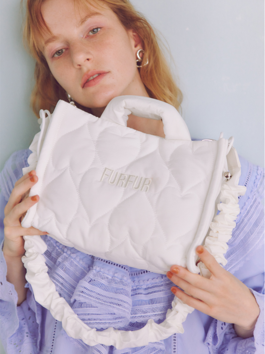 オフィシャルサイト限定カラー】ハートキルティングバッグ(バッグ