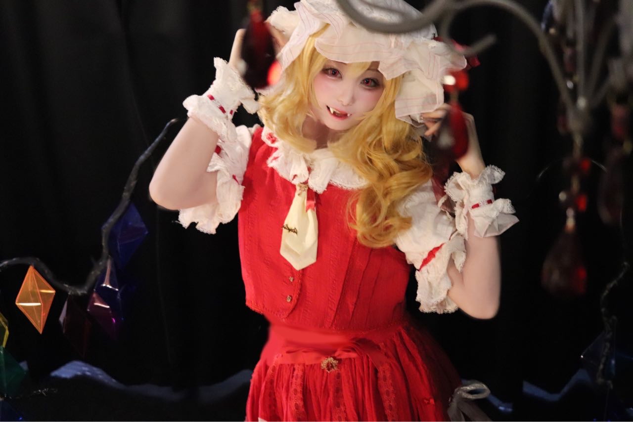 フランドール・スカーレット/東方Project | 「コスらぼっ!」コスプレ
