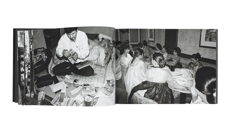 新宿迷子 - 梁丞佑 | shashasha 写々者 - 写真集とアートブック