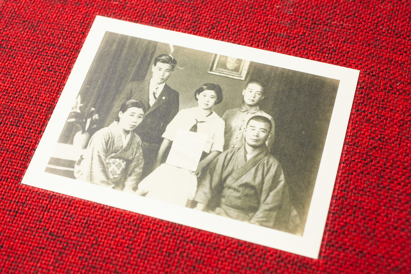 Silent Histories - 小原一真 | shashasha 写々者 - 写真集とアートブック