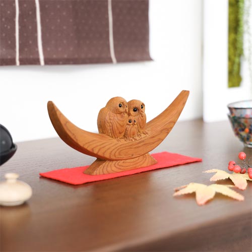 一位一刀彫 鈴木彫刻 月にフクロウ 伝統工芸品 木製 オブジェ | MUKU工房