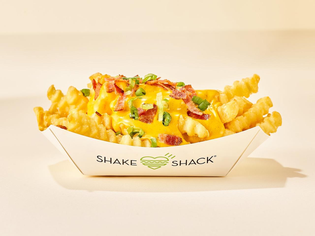 限定コラボ】シェイク シャック×HUMAN MADE、話題の新メニュー＆グッズ