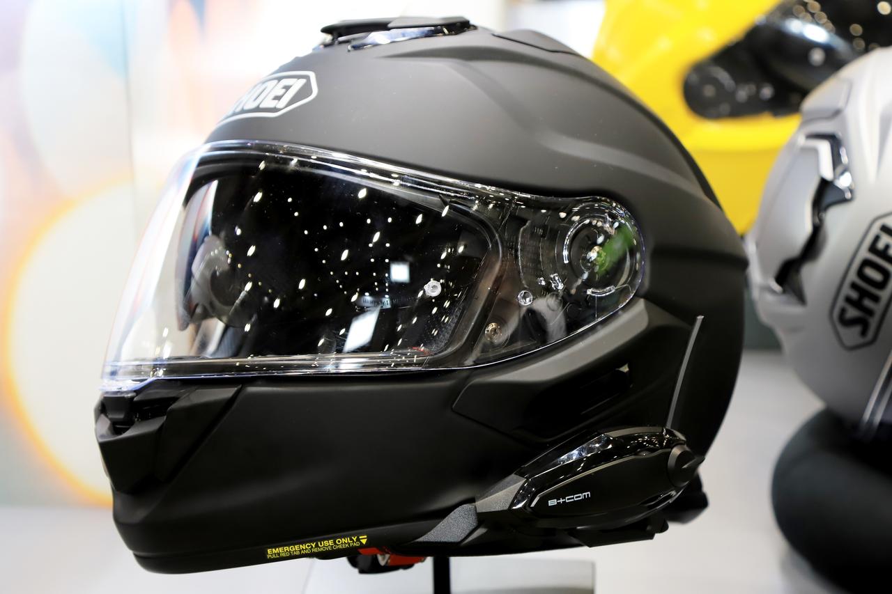ビルトイン型B+COM「SX1」の発売日・価格が決定｜SHOEIのヘルメット2