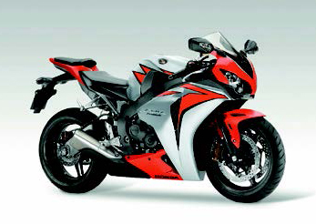 カワサキ「Ninja ZX-6R」や「ヴェルシス650」などのミドルスポーツが