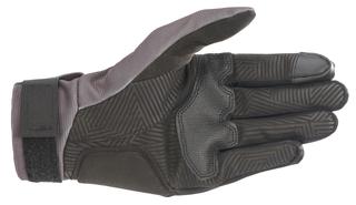 MotoGPファン必見！ 数量限定の〈マルク・マルケス〉コラボグローブが