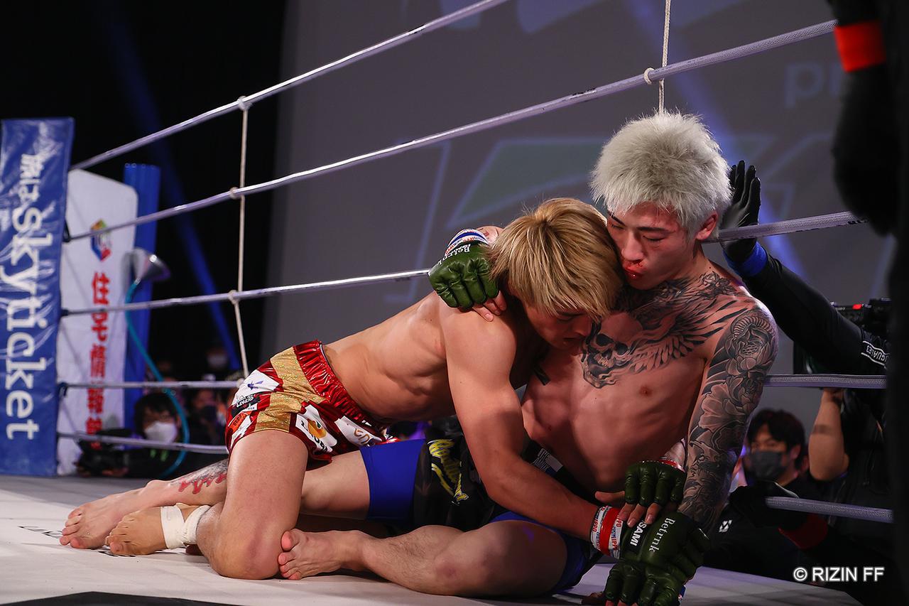 試合結果】＋WEED presents RIZIN LANDMARK vol.2 第5試合／鈴木千裕