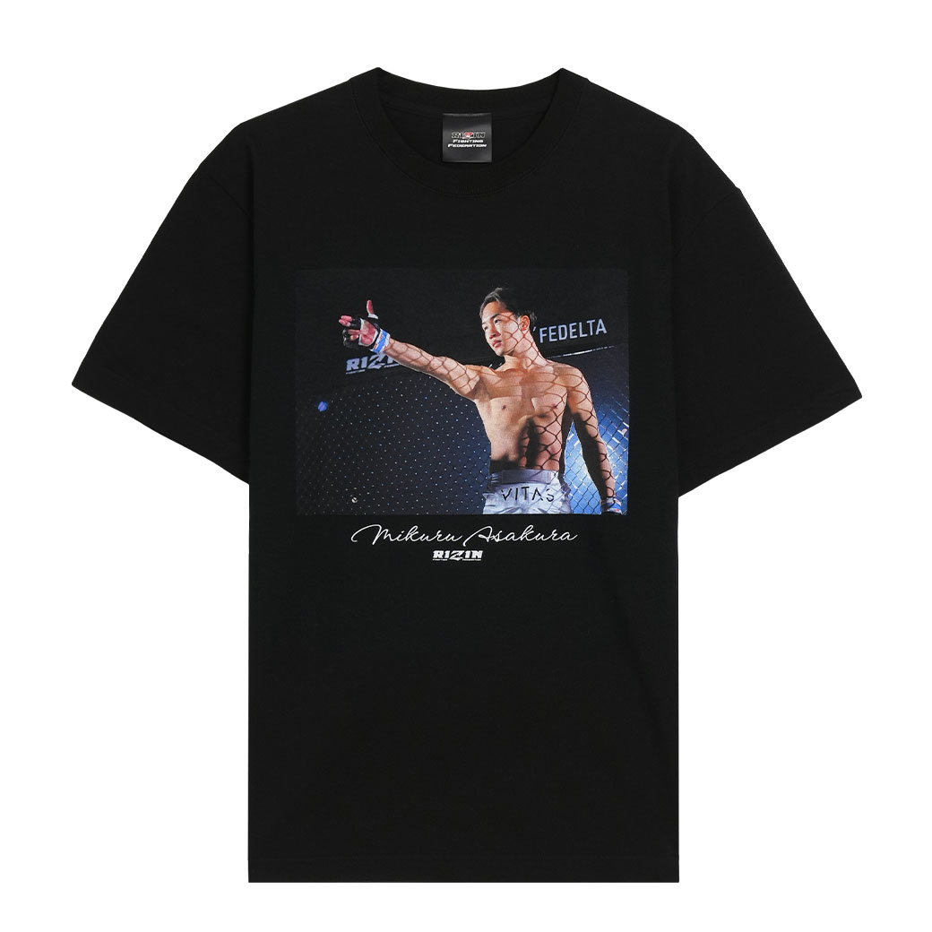 朝倉未来×RIZINコラボフォトTシャツが公式オンラインストアで発売開始