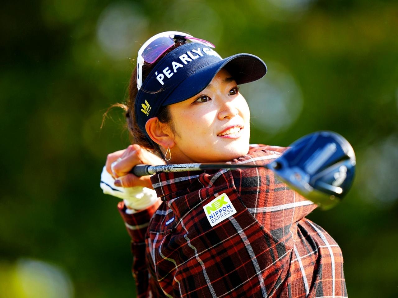 モデルみたい」「手足長…」スタイル抜群の原英莉花は