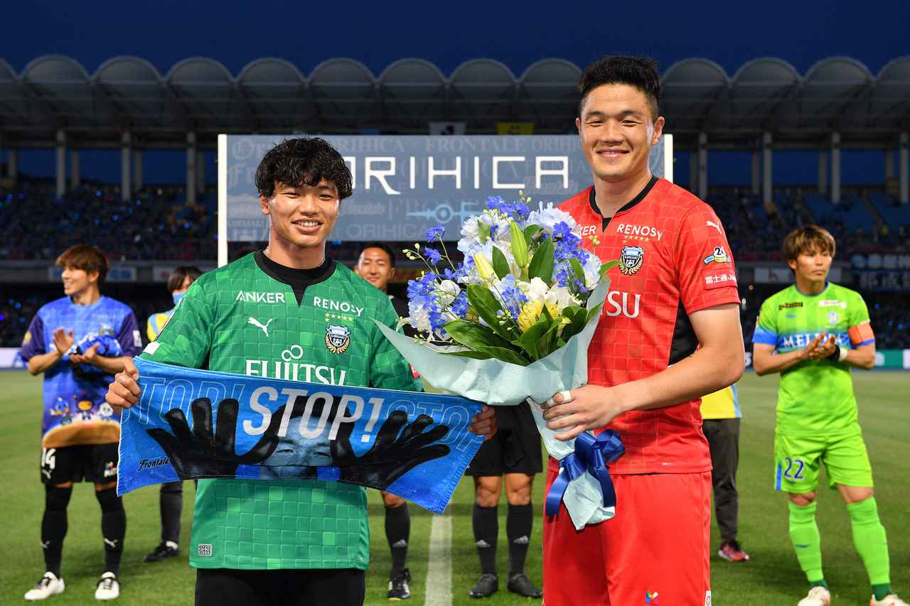 RC ルーキー 2020 Jリーグ 川崎フロンターレ 旗手怜央 直筆サインカード