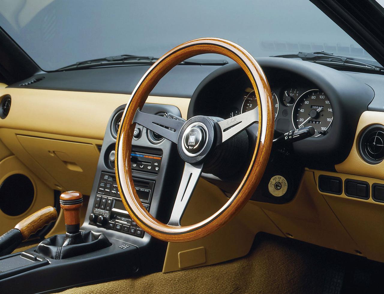 3番目の画像 - マツダ ユーノスロードスター Vスペシャル（NA型