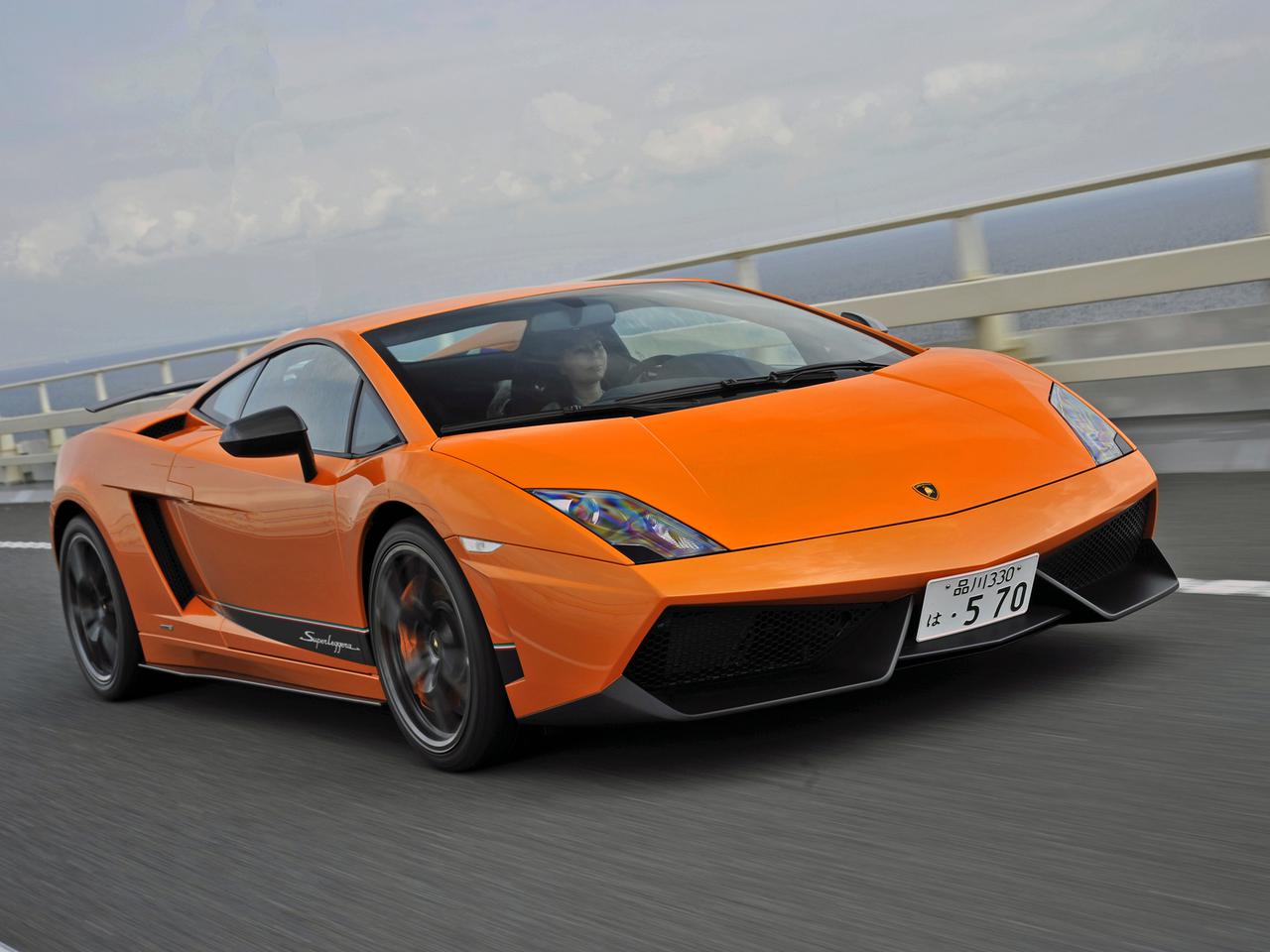 ランボルギーニ ガヤルドは、見ている人を幸せにするスーパーカーだっ