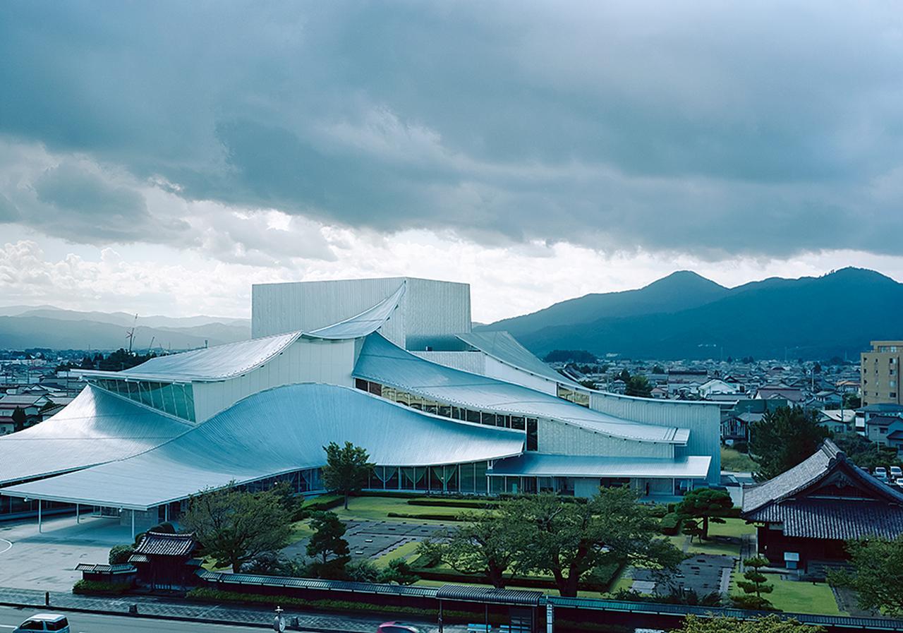 既成概念を軽やかに超える 建築家・妹島和世 (1/1) - T JAPAN:The New