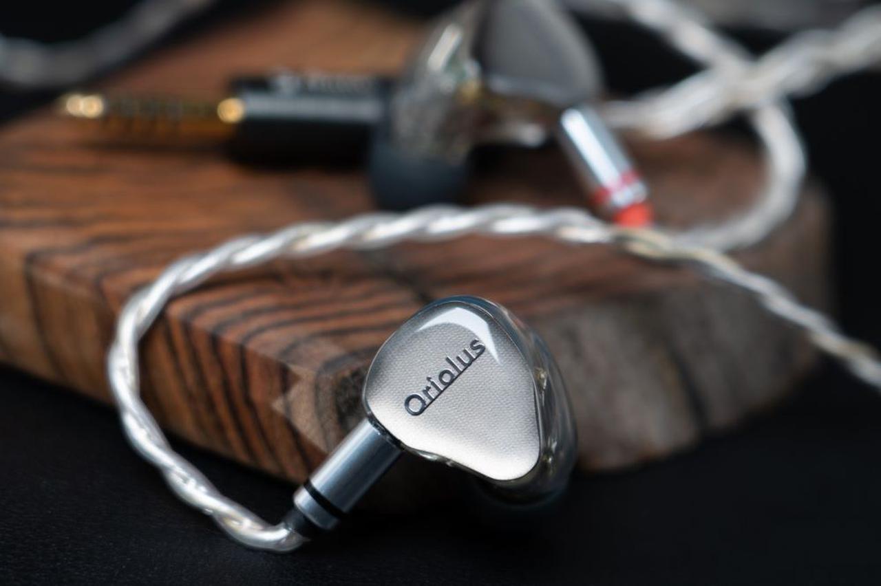 Oriolus、BAドライバー10基搭載のハイエンドイヤホン「MellianusJP」を