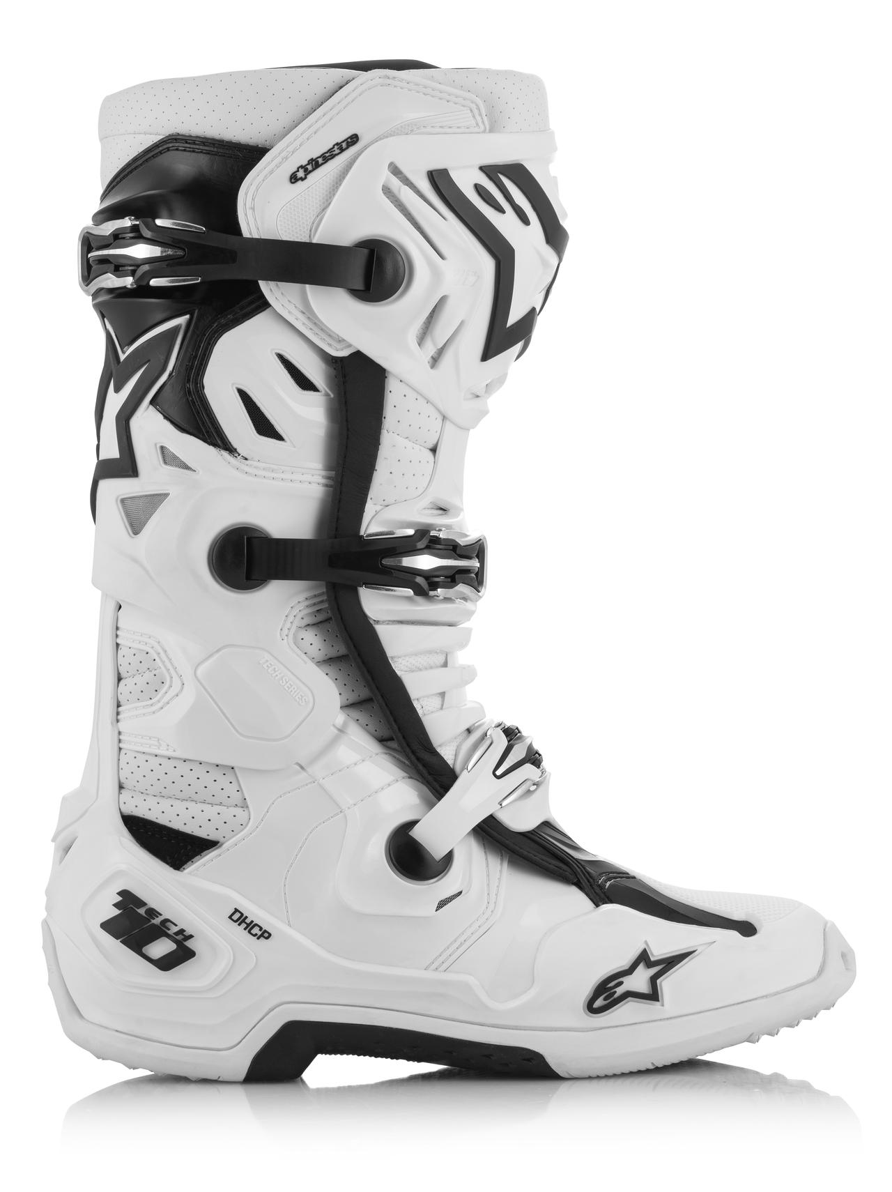 ブーツを蒸れから解き放て。テック10が超涼しげな仕様になりました