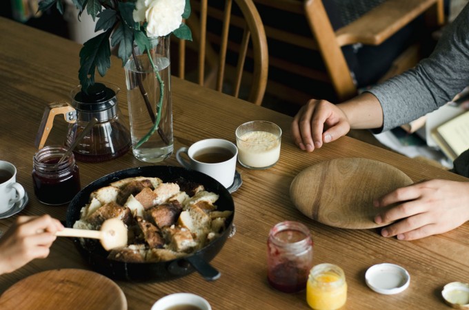 わざわざ」足を運びたくなるパンと日用品のお店。心からよいと思える食