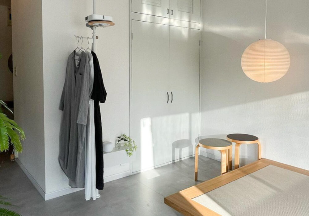 布団も机も持たない究極のシンプルライフ。ミニマリストに学ぶ必要な