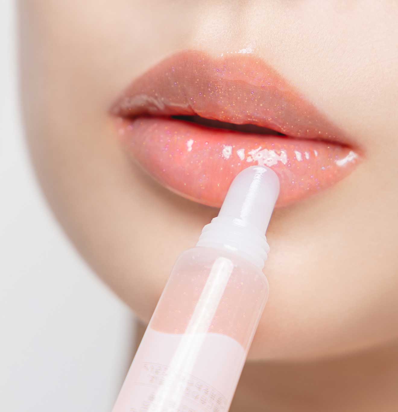 GLOSSY LIP SERUM | 【公式】Upt（ウプト） 安達祐実プロデュース