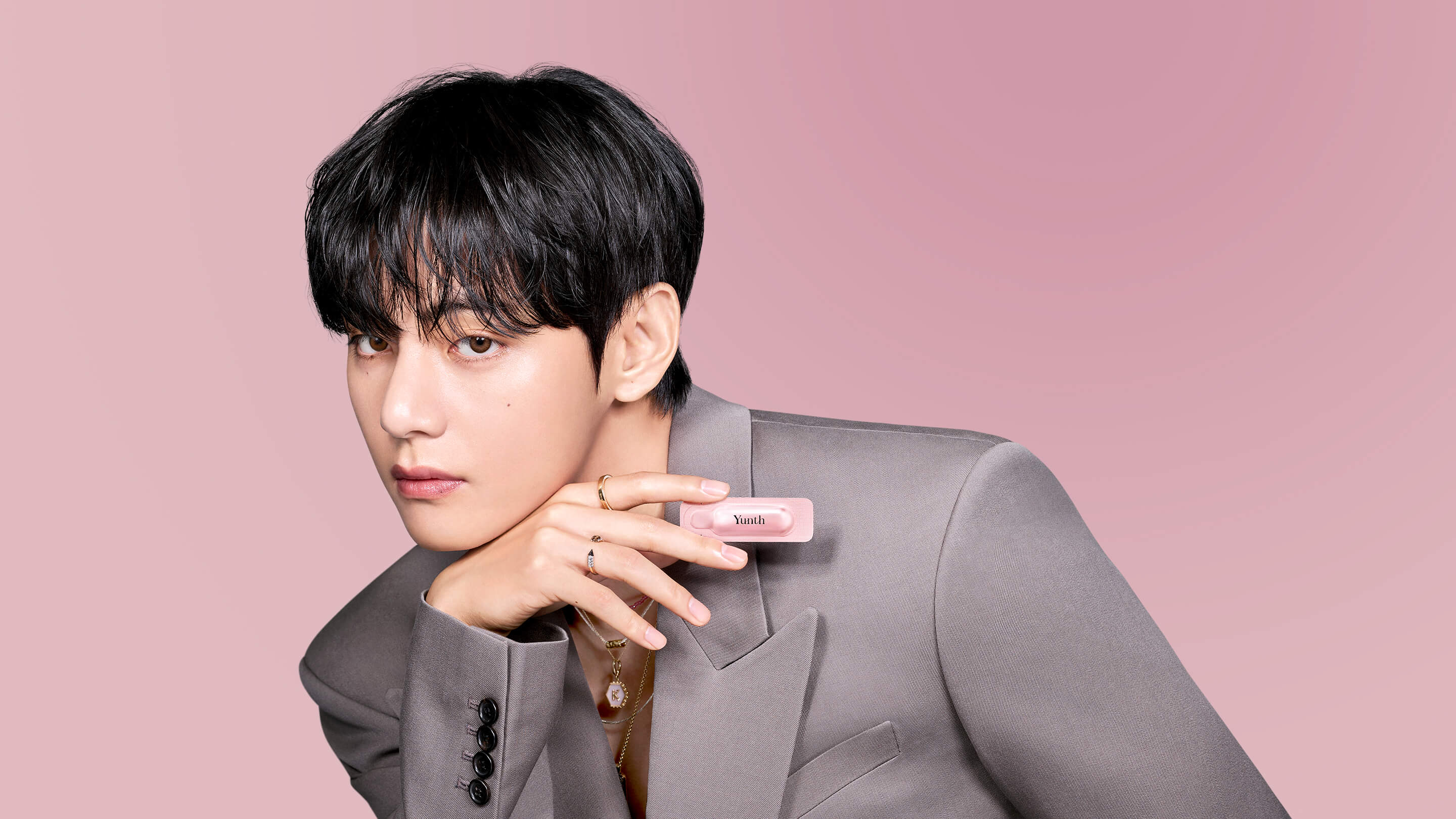 生VC美白美容液 | Yunth