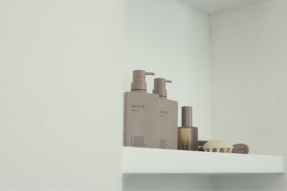 パーフェクトセット初回【ローズ×サンダルウッド】｜AKNIR（アクニー