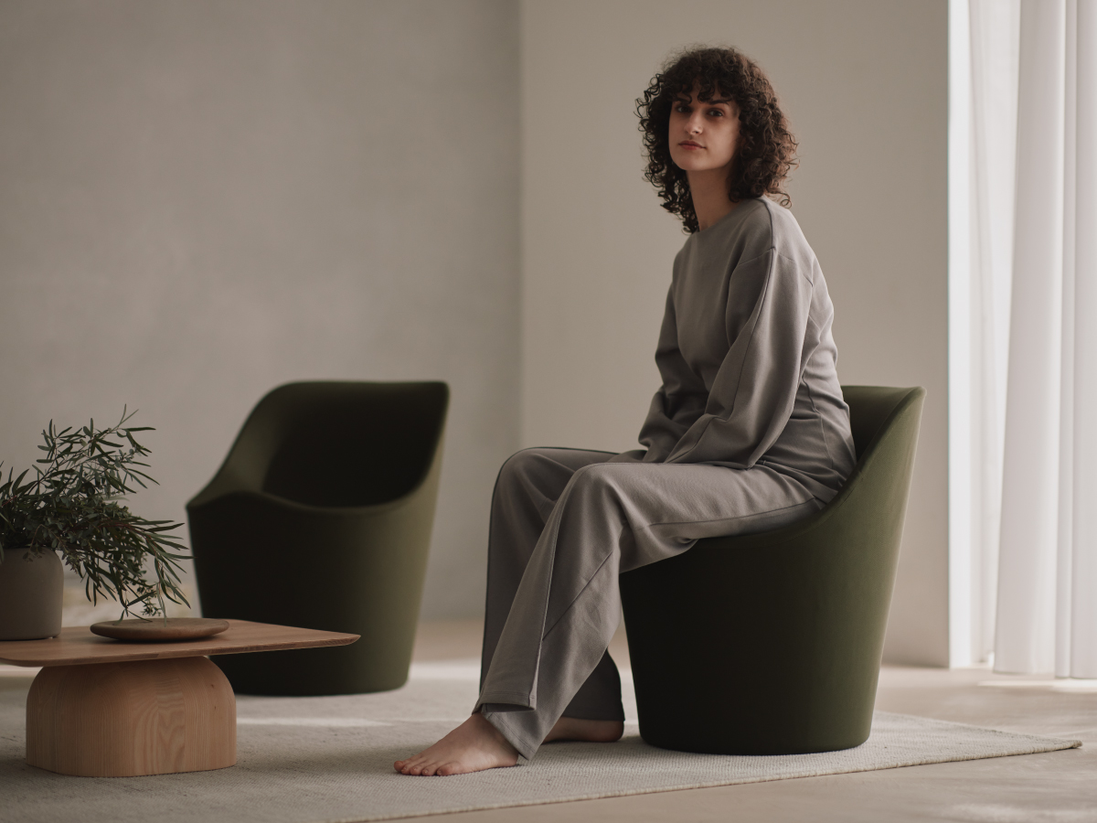 KURA SOFA | 【公式】&MEDICALオンラインストア