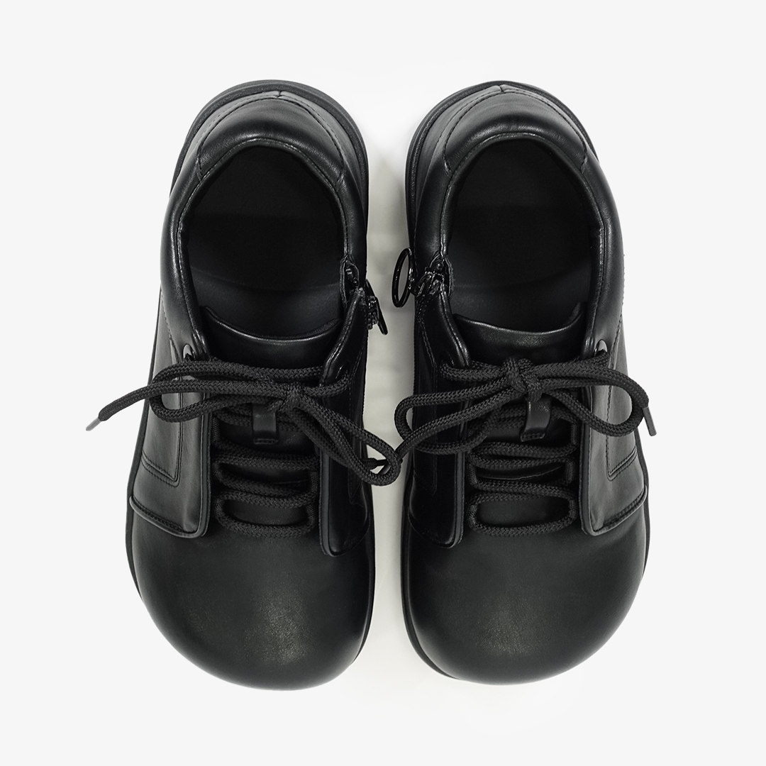 コートスニーカー ブラック/ブラック | Racbaki