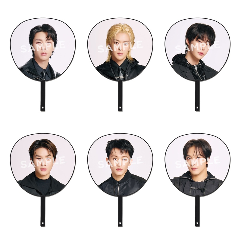 BIGうちわ | SMTOWN OFFICIAL ONLINE STORE