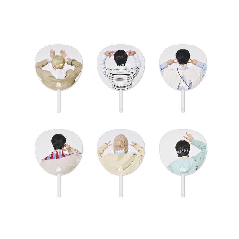 BIGうちわ | SMTOWN OFFICIAL ONLINE STORE