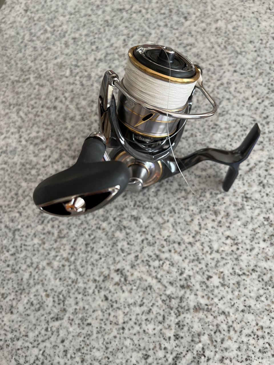 DAIWA 20ルビアス LT3000の最安値・インプレ・釣果 | 本音の口コミが
