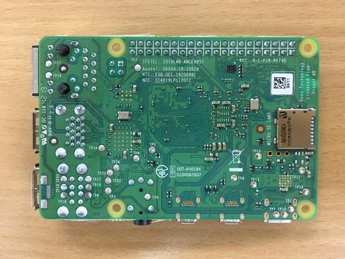 Raspberry Pi 4 Model B / 4GB — スイッチサイエンス