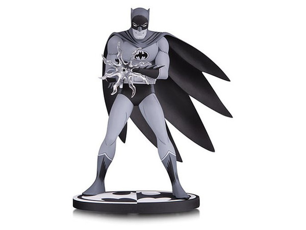 バットマン ブラック&ホワイト スタチュー by桑田次郎 | HLJ.co.jp