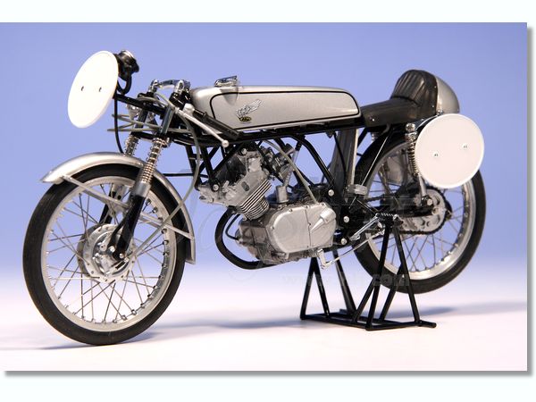 1/10 ホンダ CR110 1962 | HLJ.co.jp