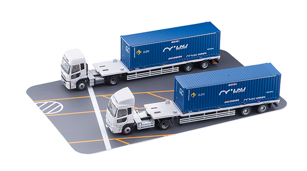 ロジネットジャパン 31ftコンテナトレーラー 2台セット｜製品を