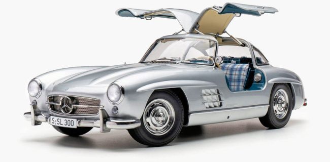 Schuco_Mercedes-Benz-300SLBI5-