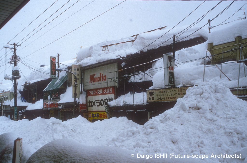 雪 FixMyStreet Japan（まちもん）- 青森市:圧雪が暖気でまずいことに