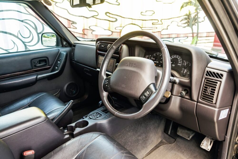 XJチェロキーって実は今が旬かも！【今の気分はこの一台。】｜ニフティ