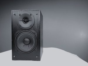 TEAC「AI-301DA-Z」の機能レビューとおすすめのスピーカー | DiGiMONO