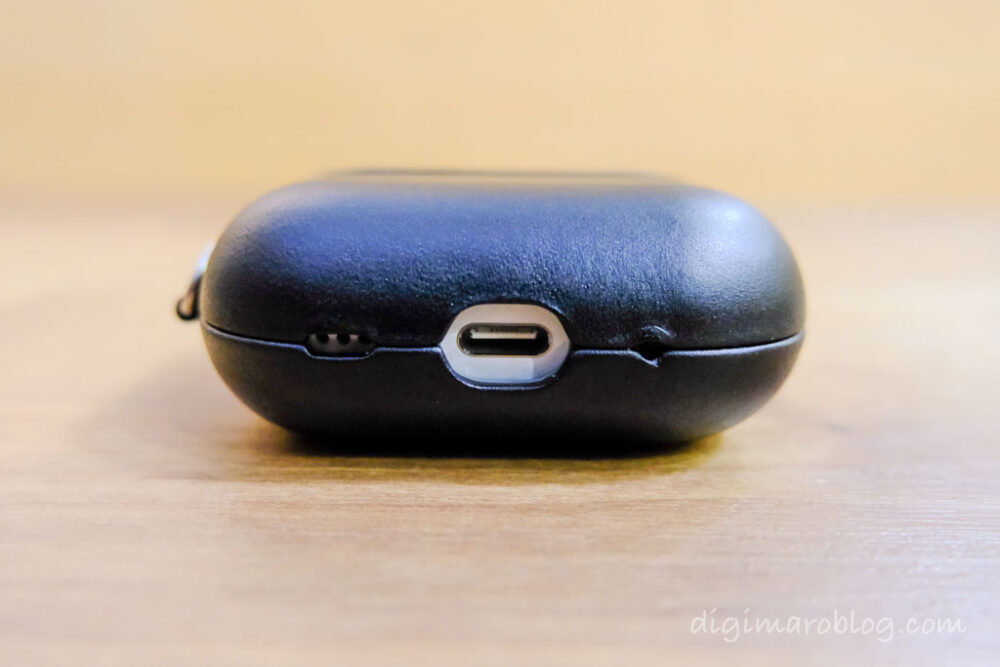 AirPods Pro 第2世代 USB-C/Lightningに最適！格安なレザーケースを発見！