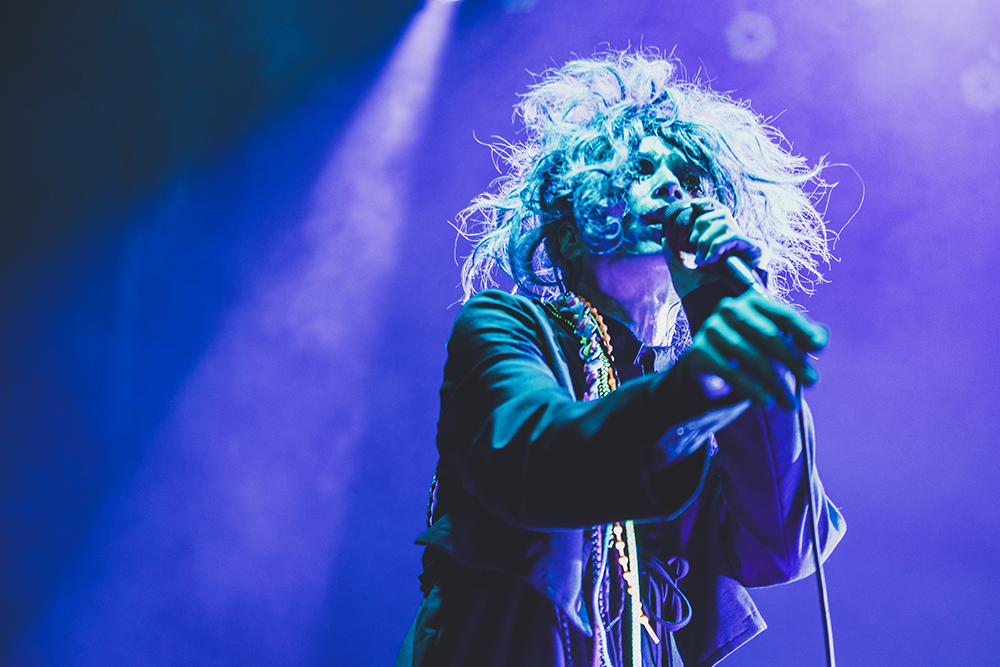 deadman、ソールドアウトの大手町三井ホールで大充実の25周年