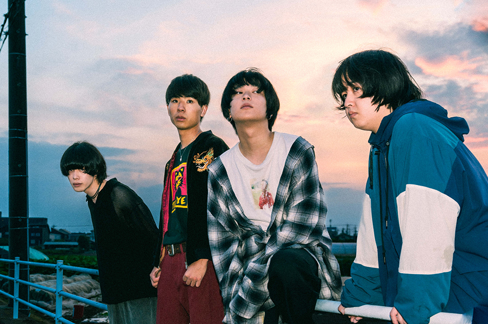 ペルシカリア “アーティストから届く年賀状”企画に参加！｜DI:GA