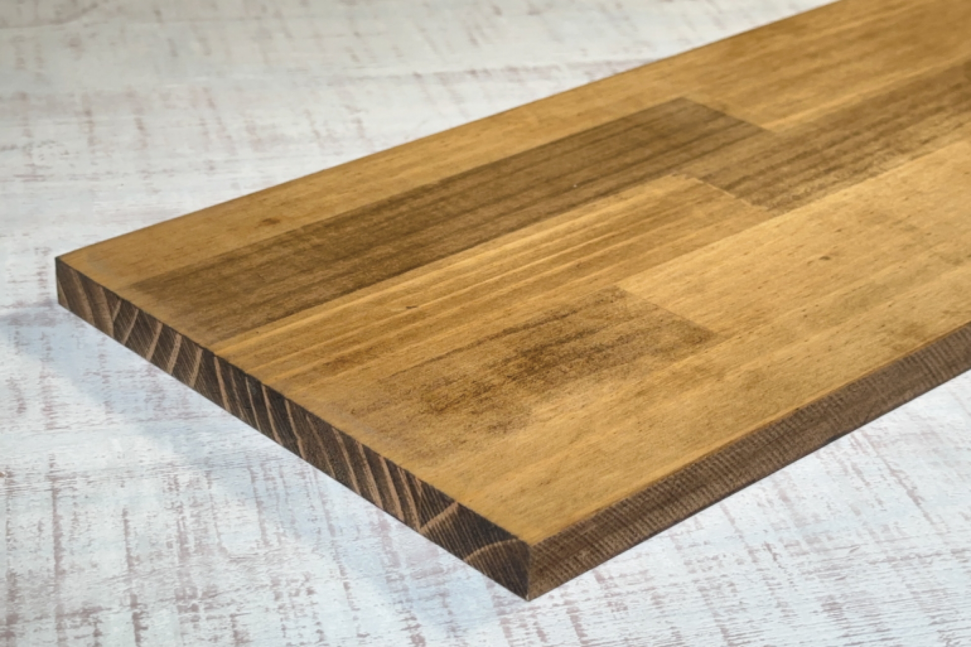 BRIWAX塗装済み パイン集成材 厚み15mm幅900mm奥行100mm｜IPC DIYLab