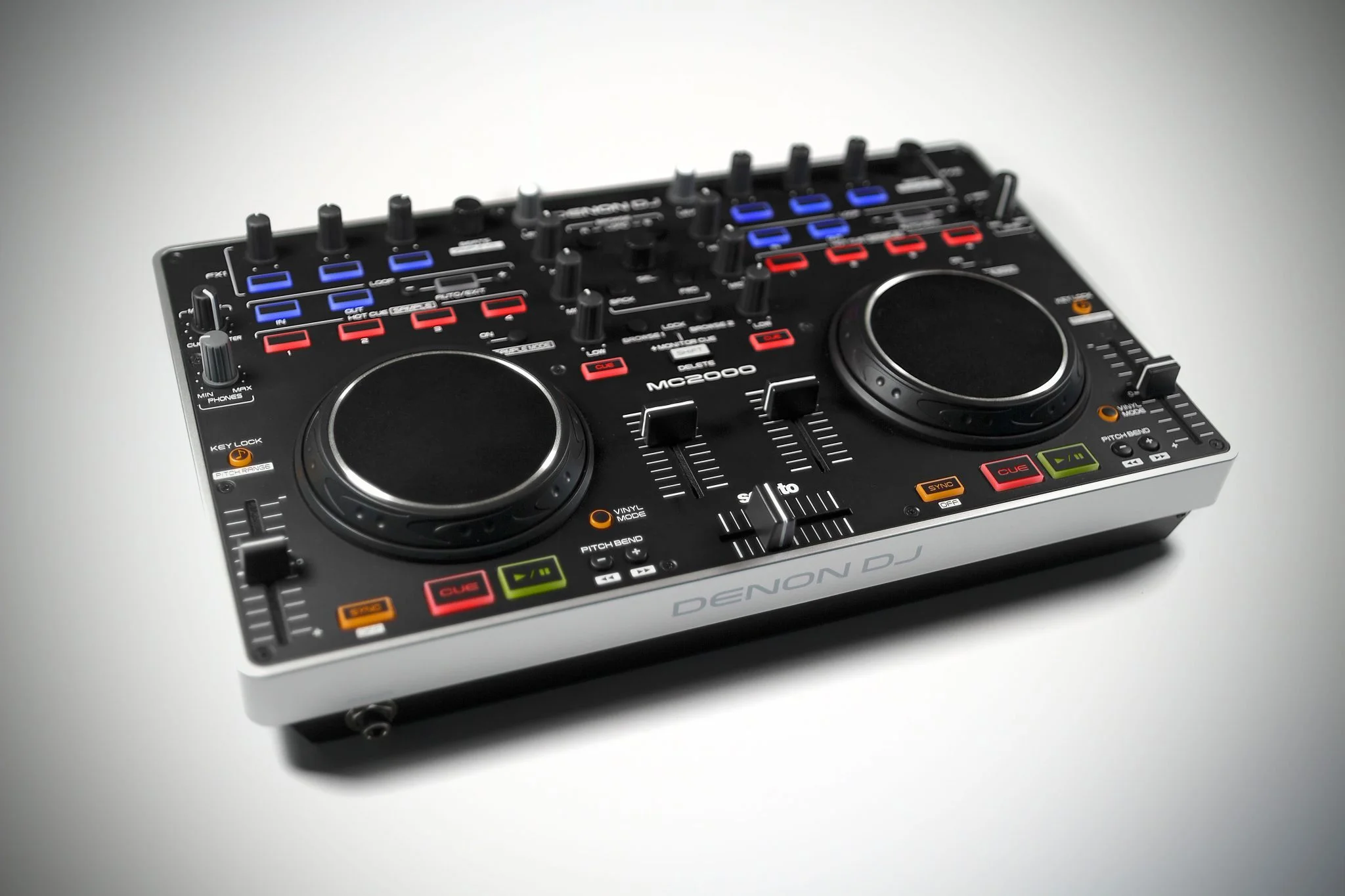 DENON MC-2000 DJコントローラー Serato対応 Review & Video: Denon
