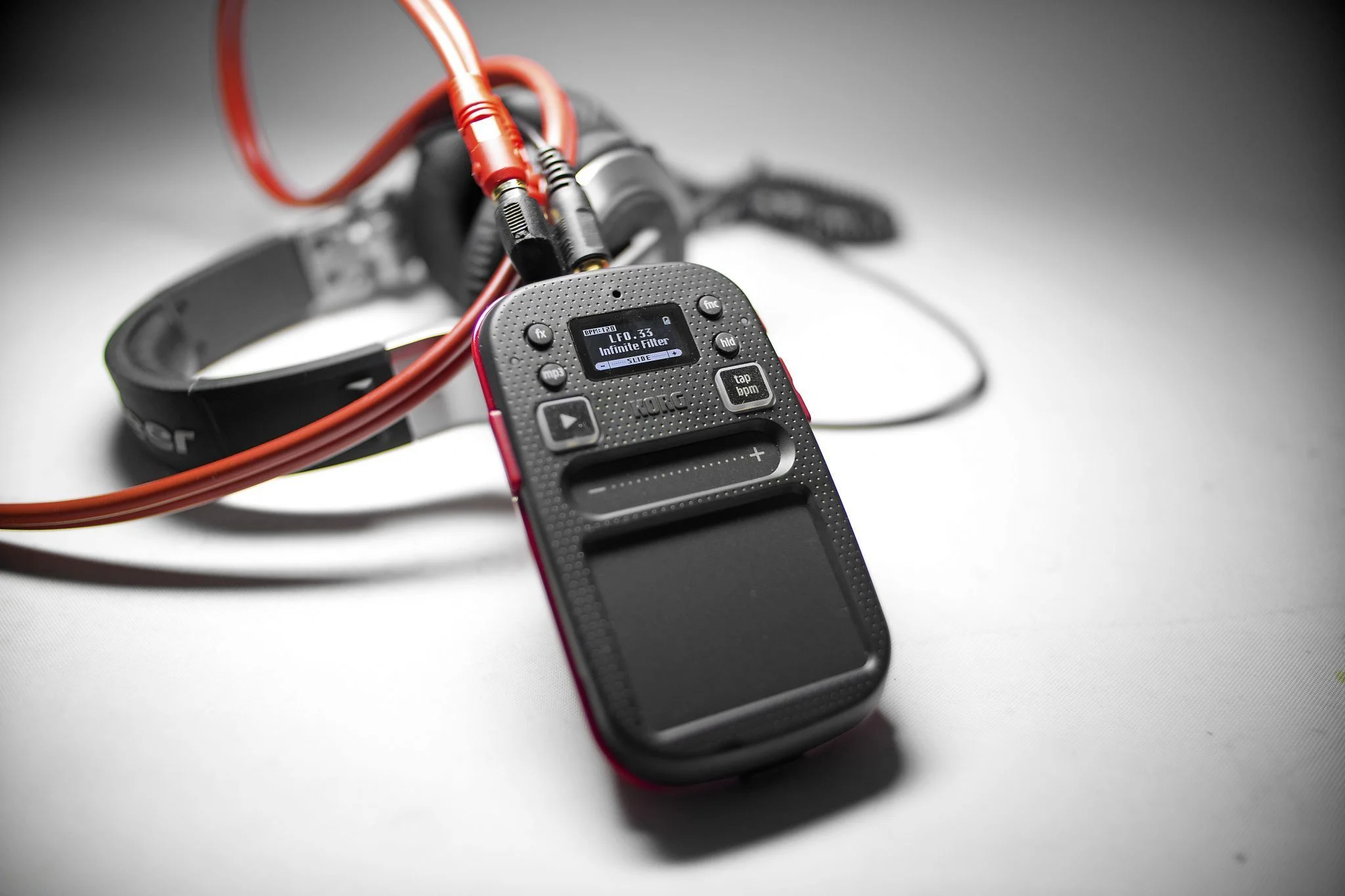 REVIEW: Korg mini KAOSS Pad 2