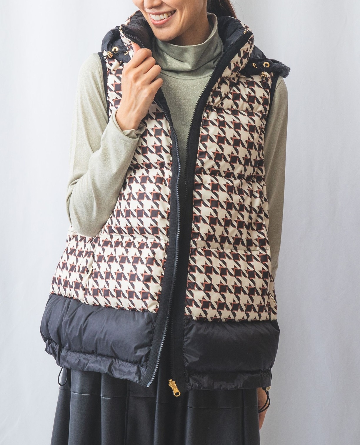 LANDI】千鳥柄ダウンベスト(2(L)11号 オフホワイト): ナラカミーチェ