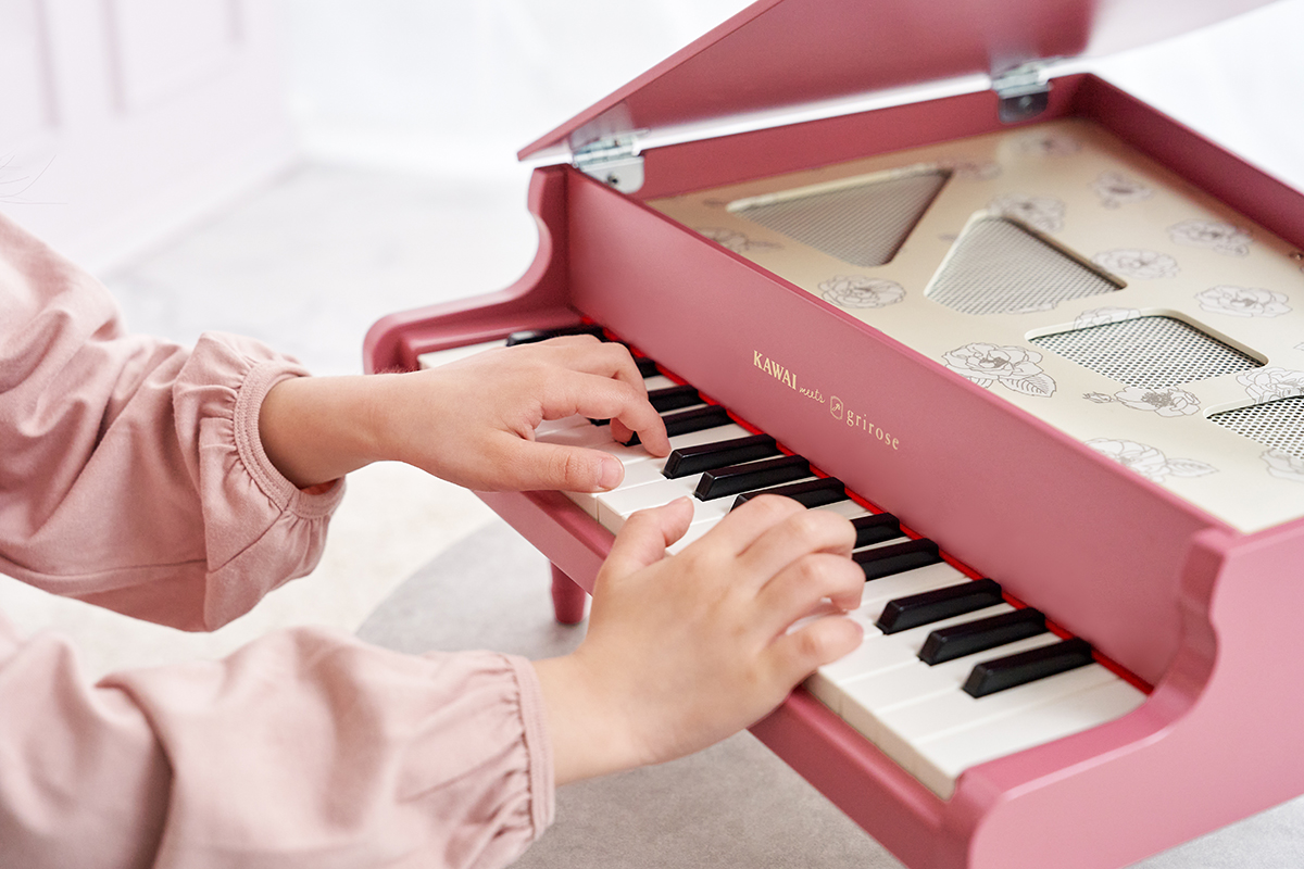 KAWAI meets grirose】心躍るニュアンシーなカラバリのミニグランド