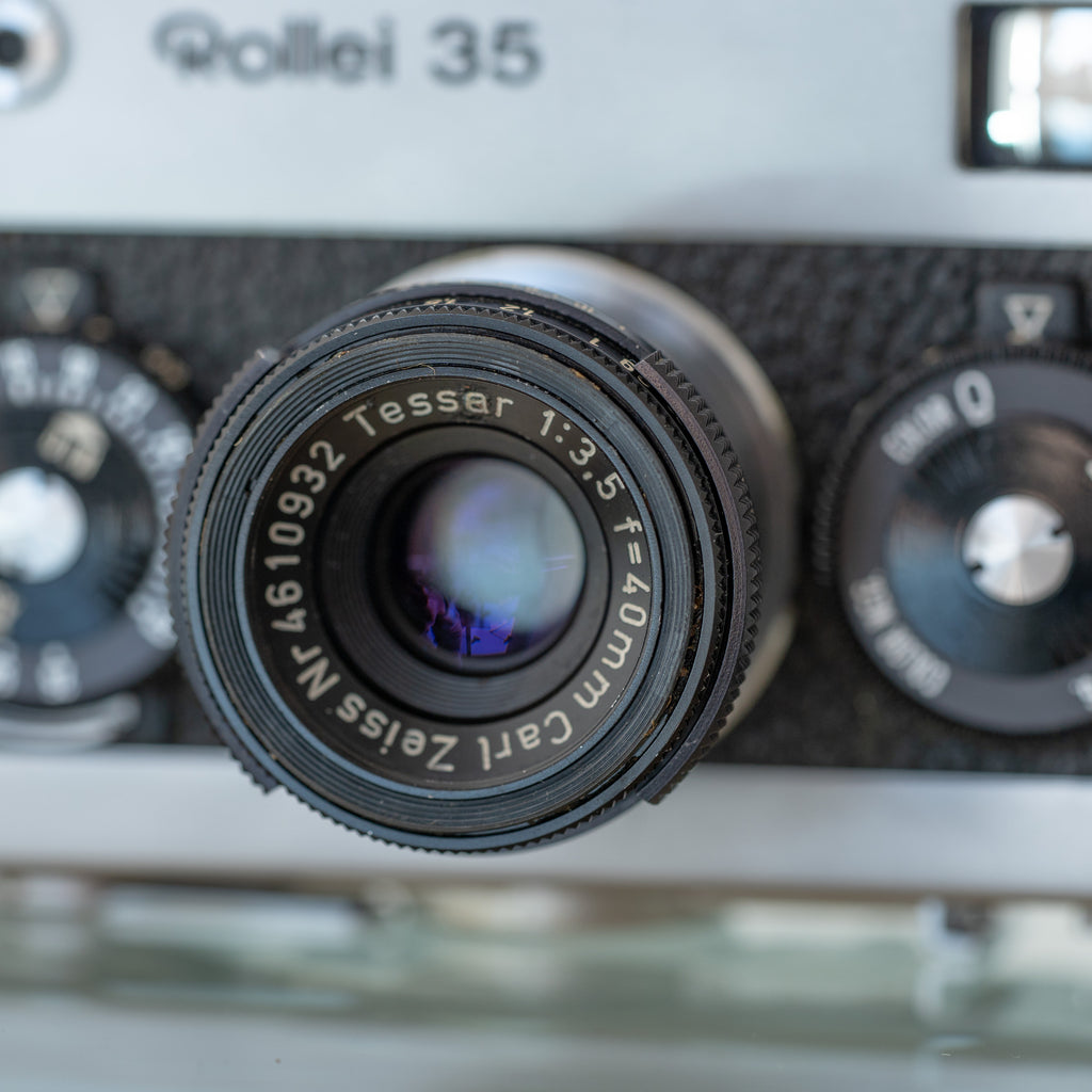 Rollei 35 シルバー Germany (Tessar 40mm f/3.5) – Doppietta-Tokyo