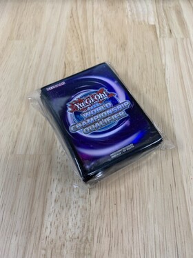 未開封】WCQスリーブ2018(紫)(100枚入) | 未登録 | ドラゴンスター